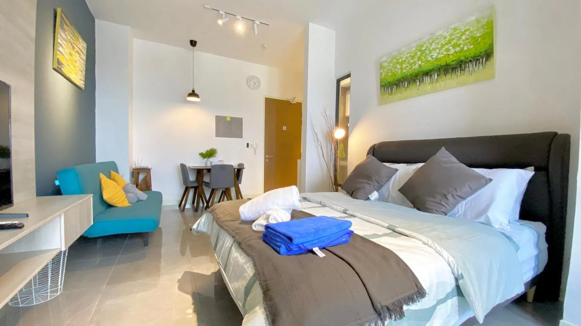 Mw Imperio Residence Studio Suites With Private Bath Tub Malacca Malaysia