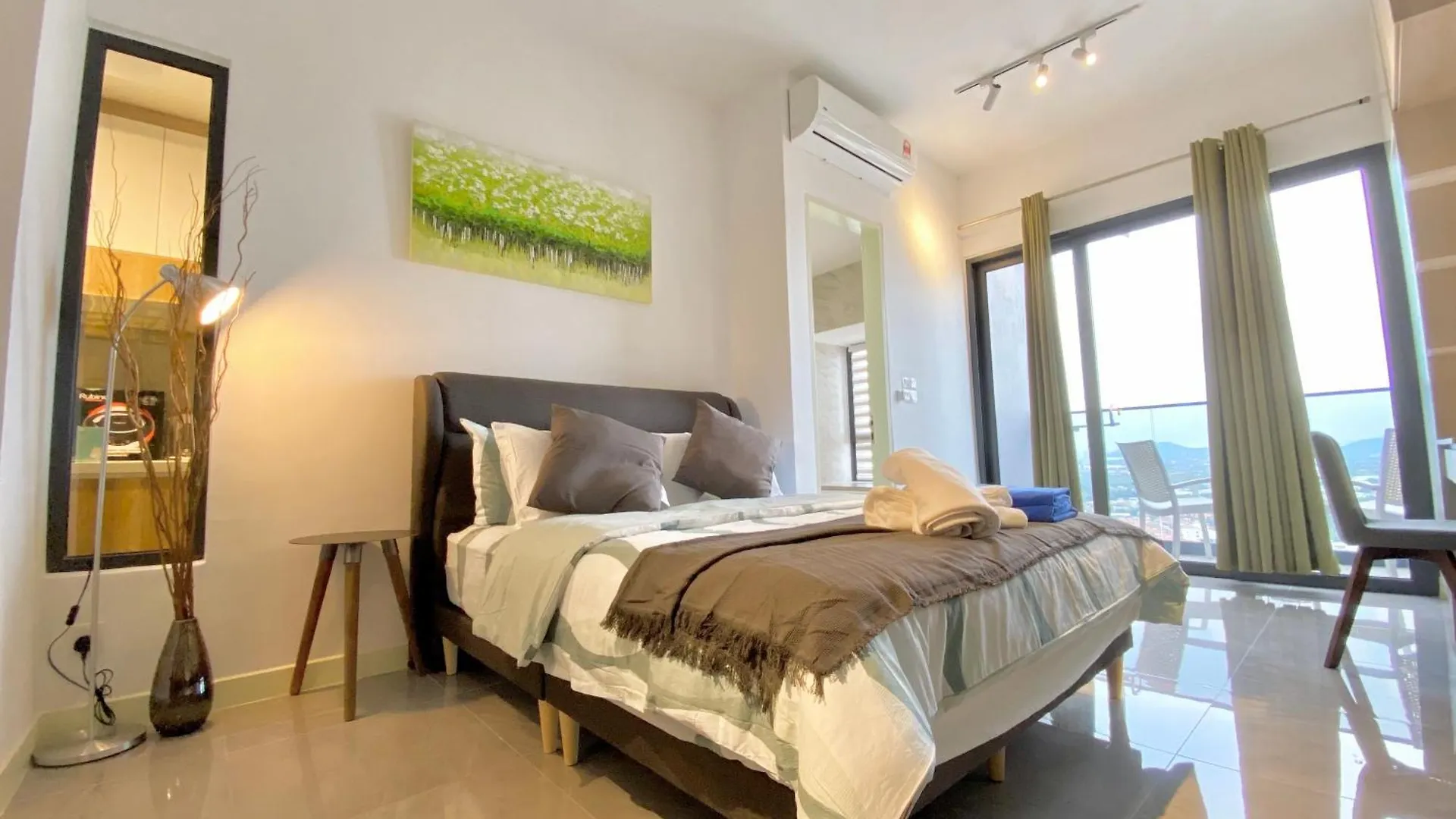 Apartment Mw Imperio Residence Studio Suites With Private Bath Tub Malacca