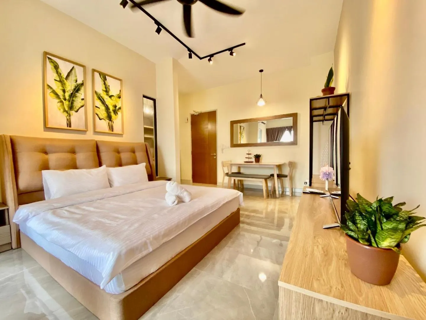 Mw Imperio Residence Studio Suites With Private Bath Tub Malacca Apartment