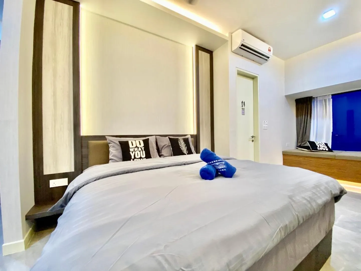 Mw Imperio Residence Studio Suites With Private Bath Tub Malacca Apartment